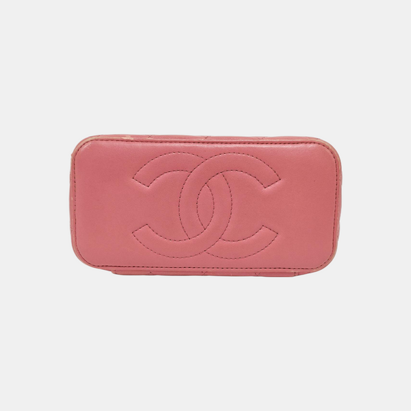 VANITY CASE Small Quilted Lambskin Pink