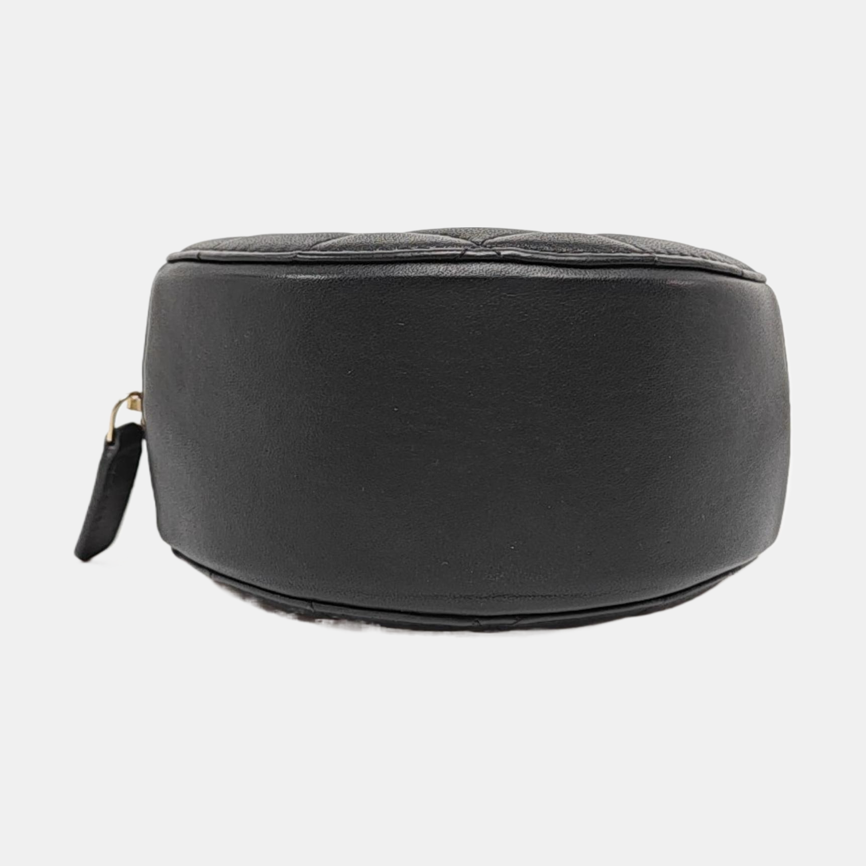 ROUND Quilted Lambskin Black