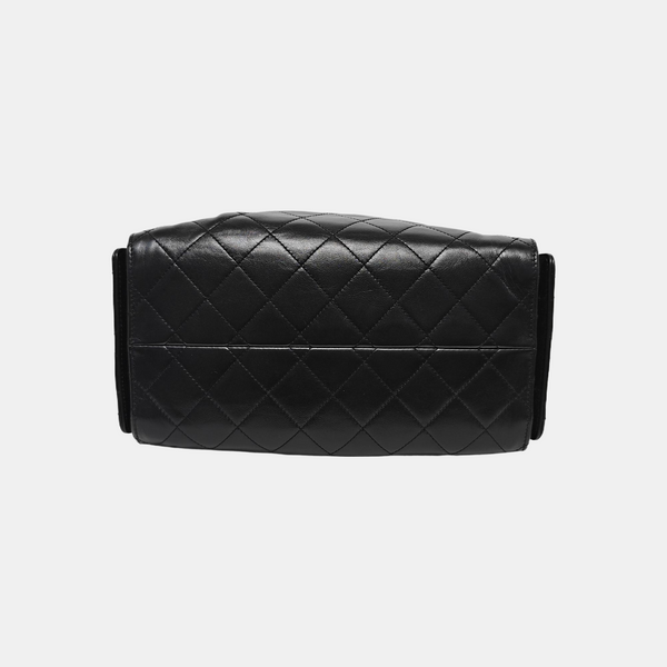 CHANEL 25 Small Quilted Canvas Black