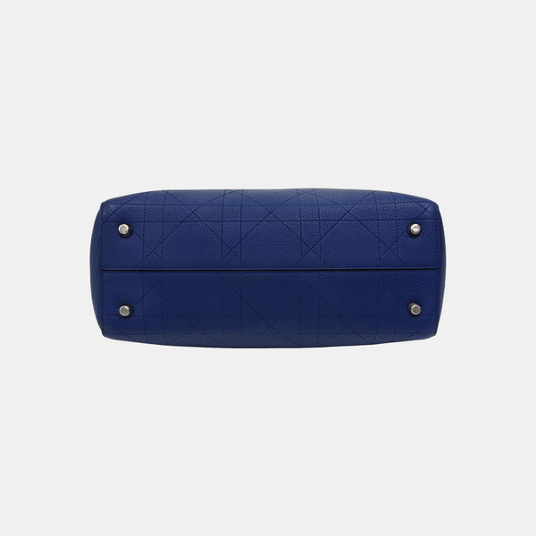 Nwts Ultra Med Cannage Calfskin Blue