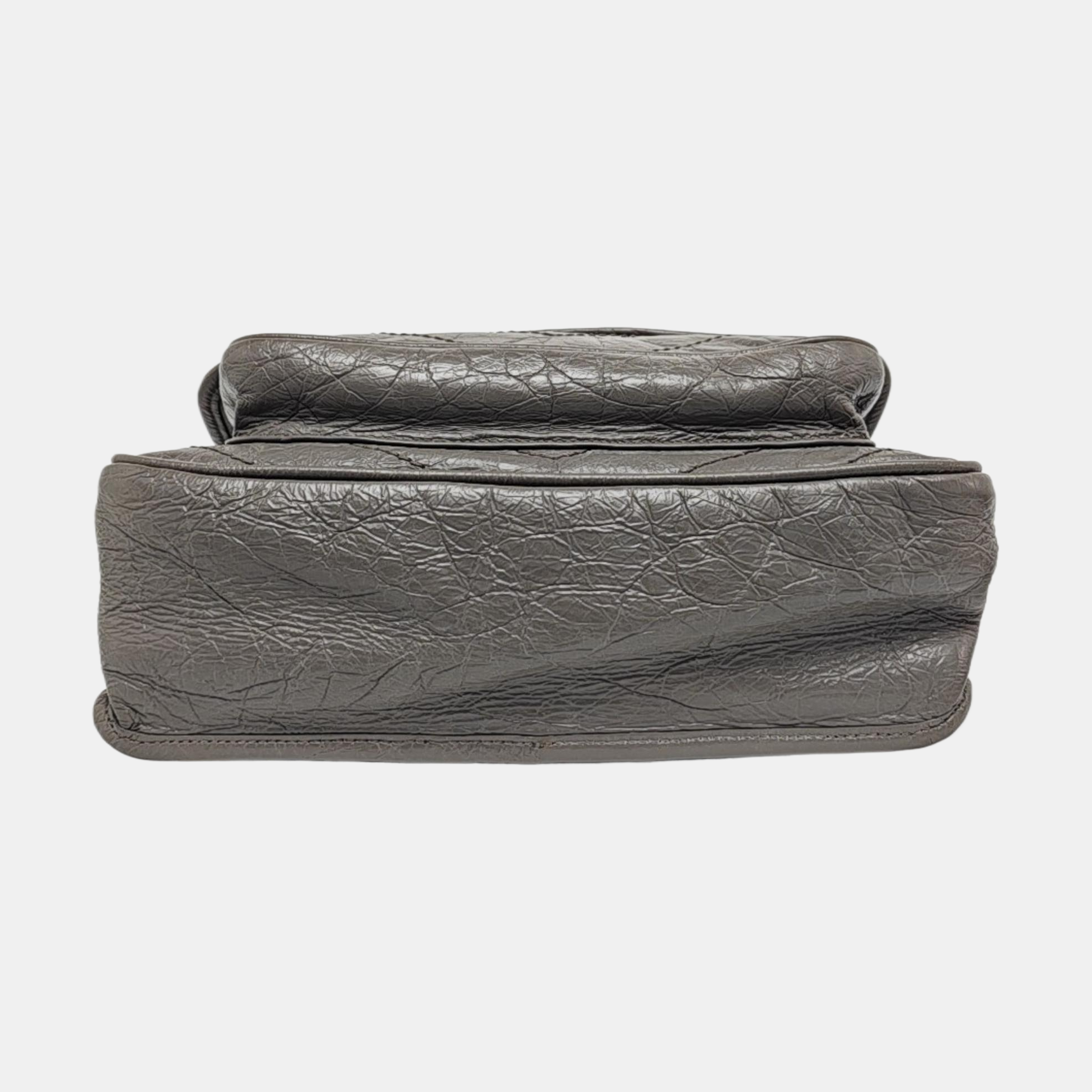 NIKI Medium Chevron Calfskin Gray