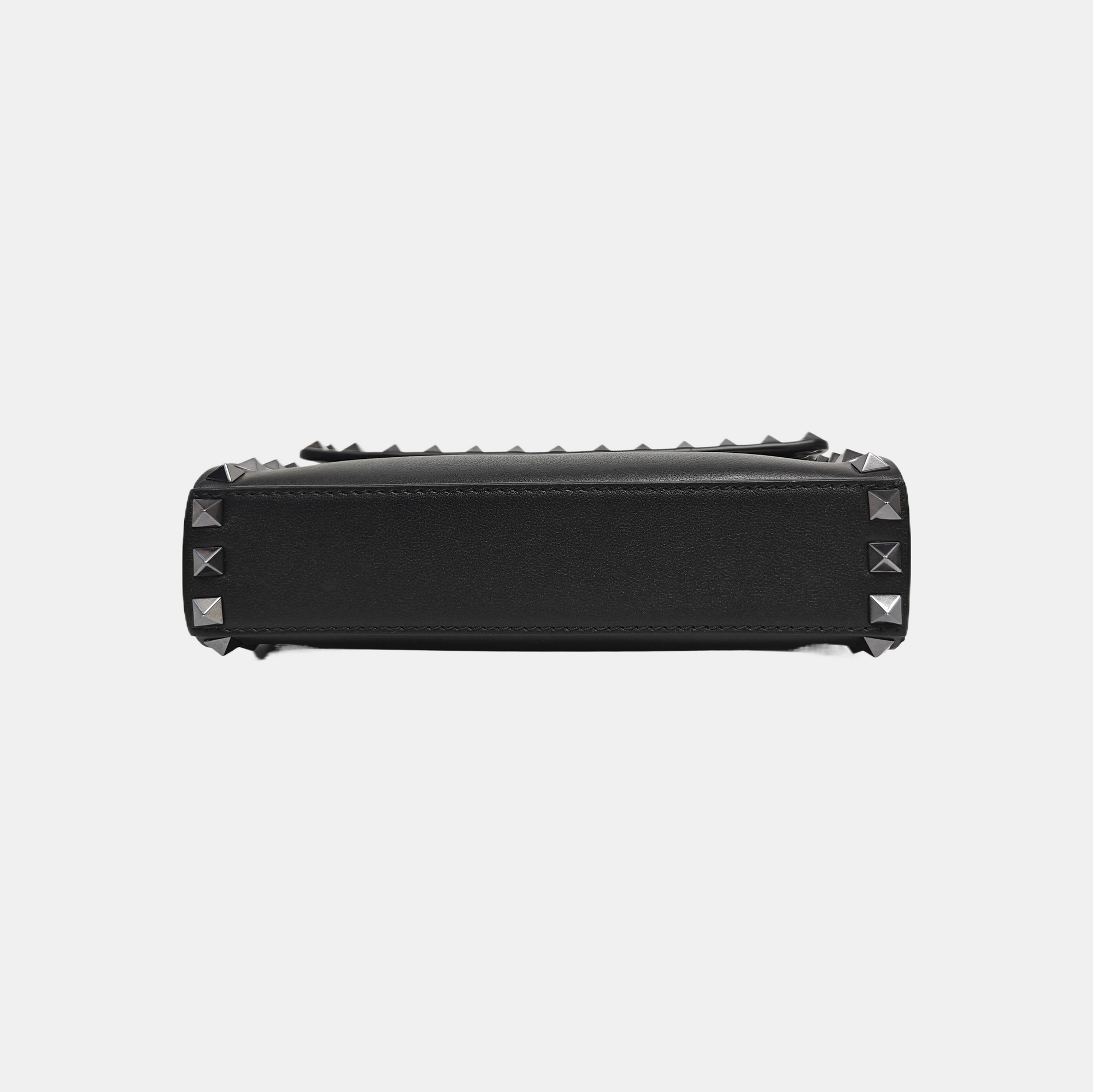 Rockstud Calfskin Black