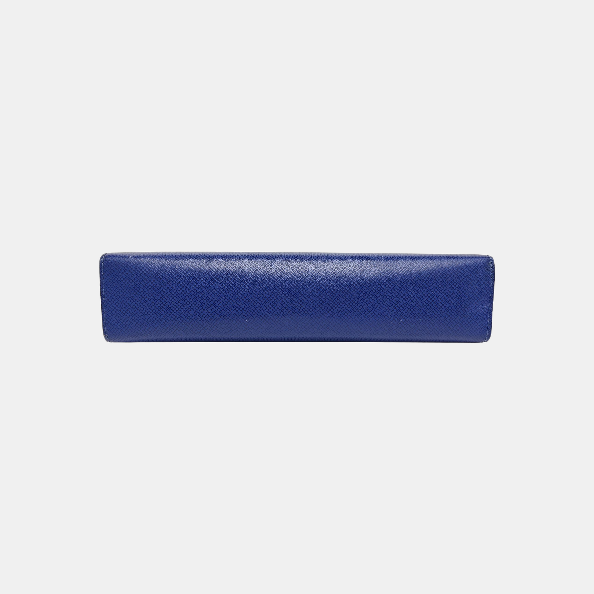 Pochette Voyag MM Calfskin Blue