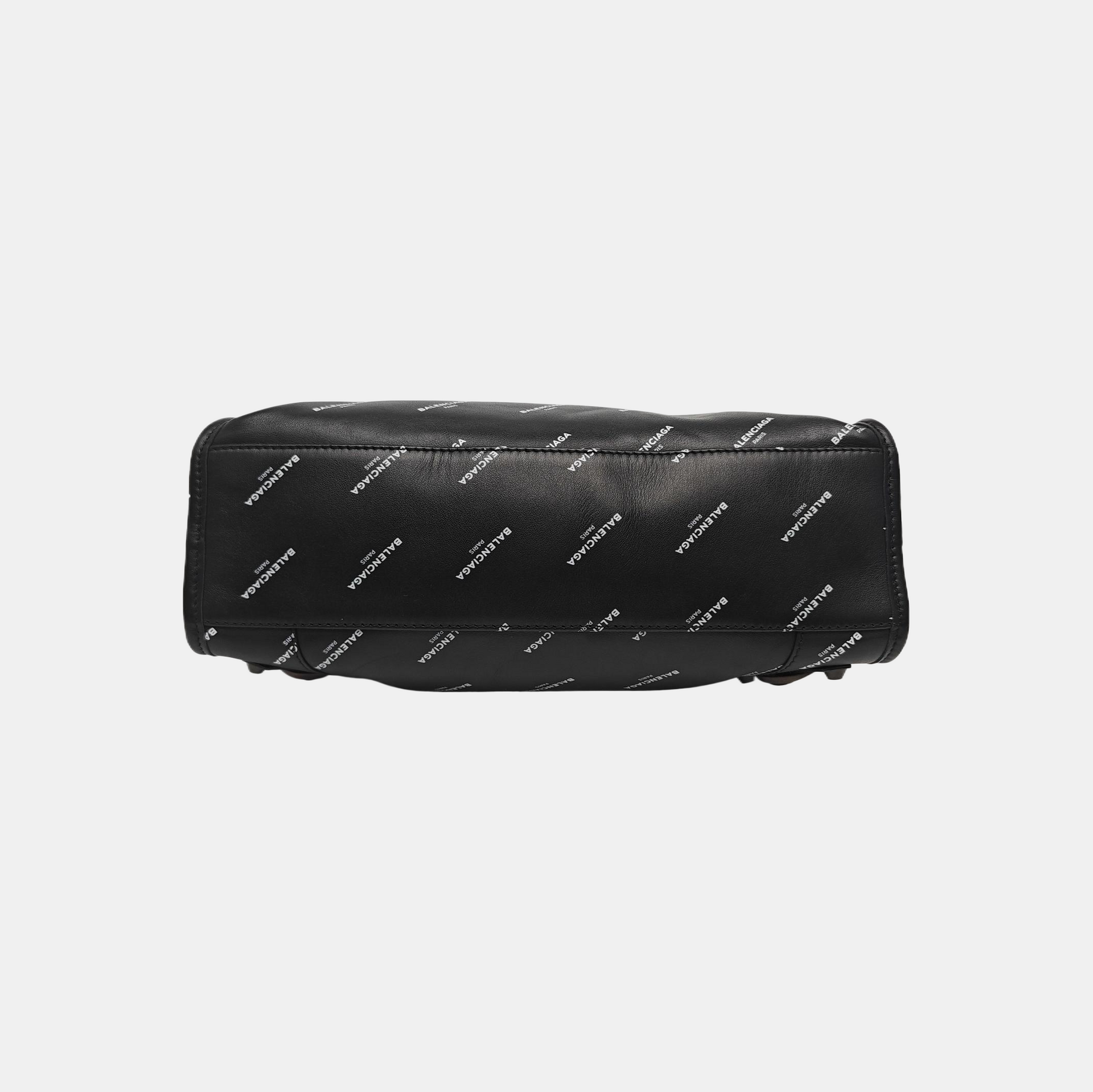 Classic City Small Lambskin Black