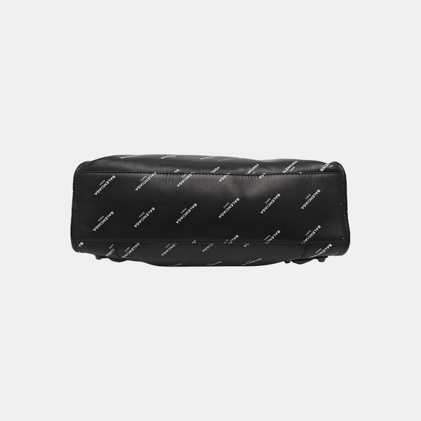 Classic City Small Lambskin Black
