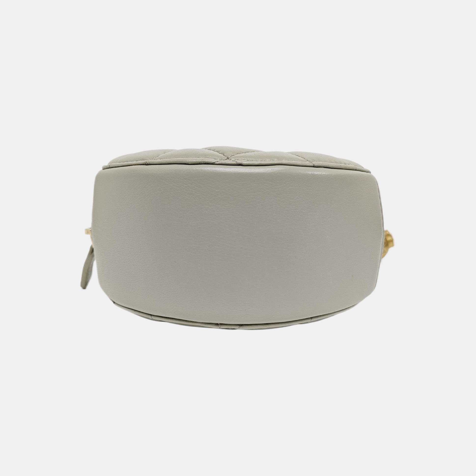 ROUND Quilted Lambskin Gray