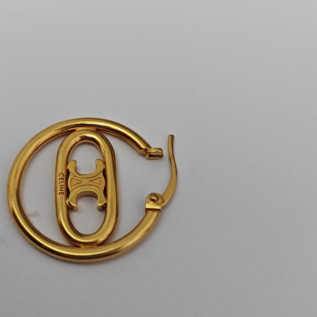 Metal Gold Stud Earrings