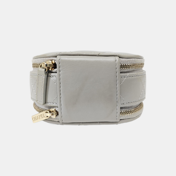 ROUND Quilted Lambskin Gray