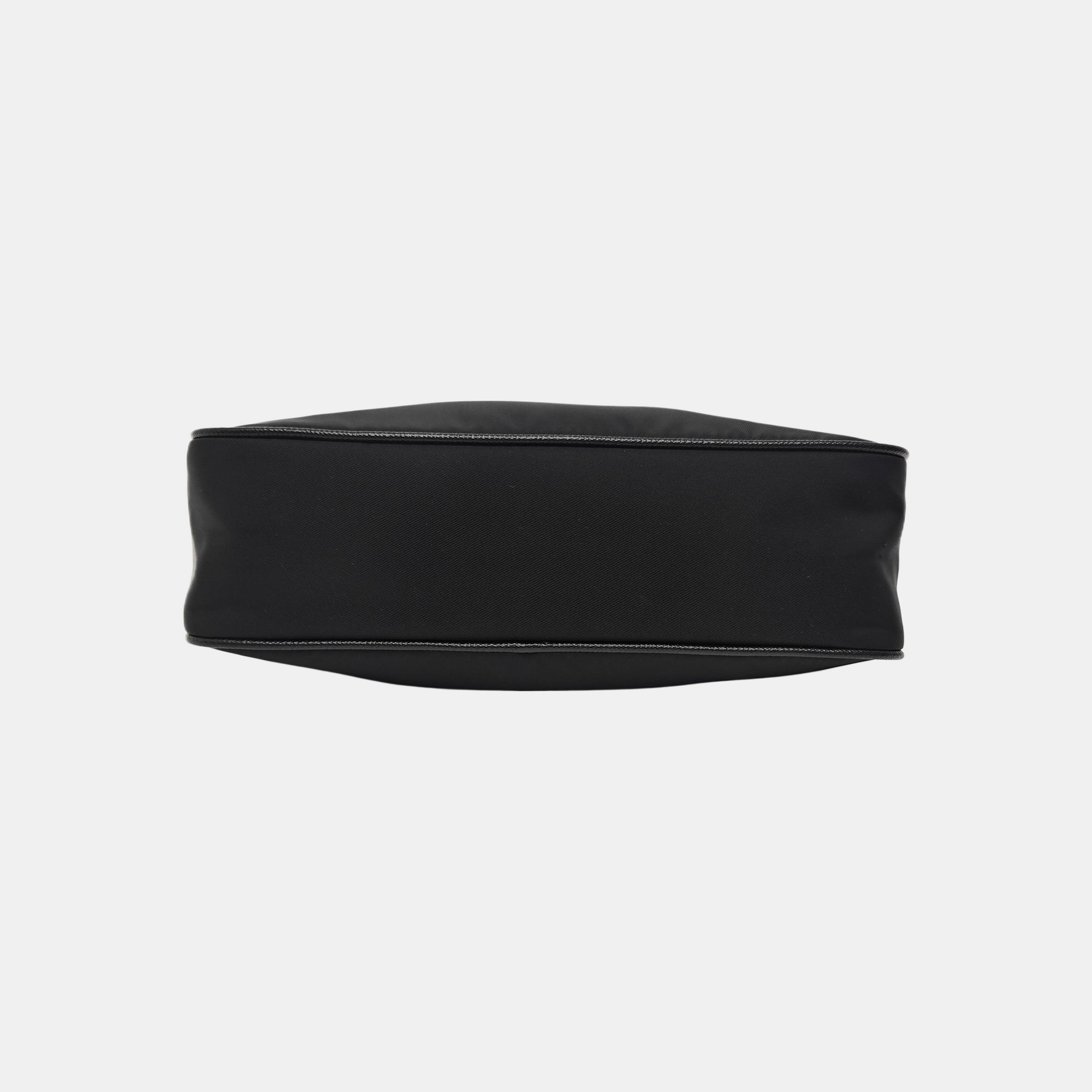 Re-Edition2005 Mini Nylon Black