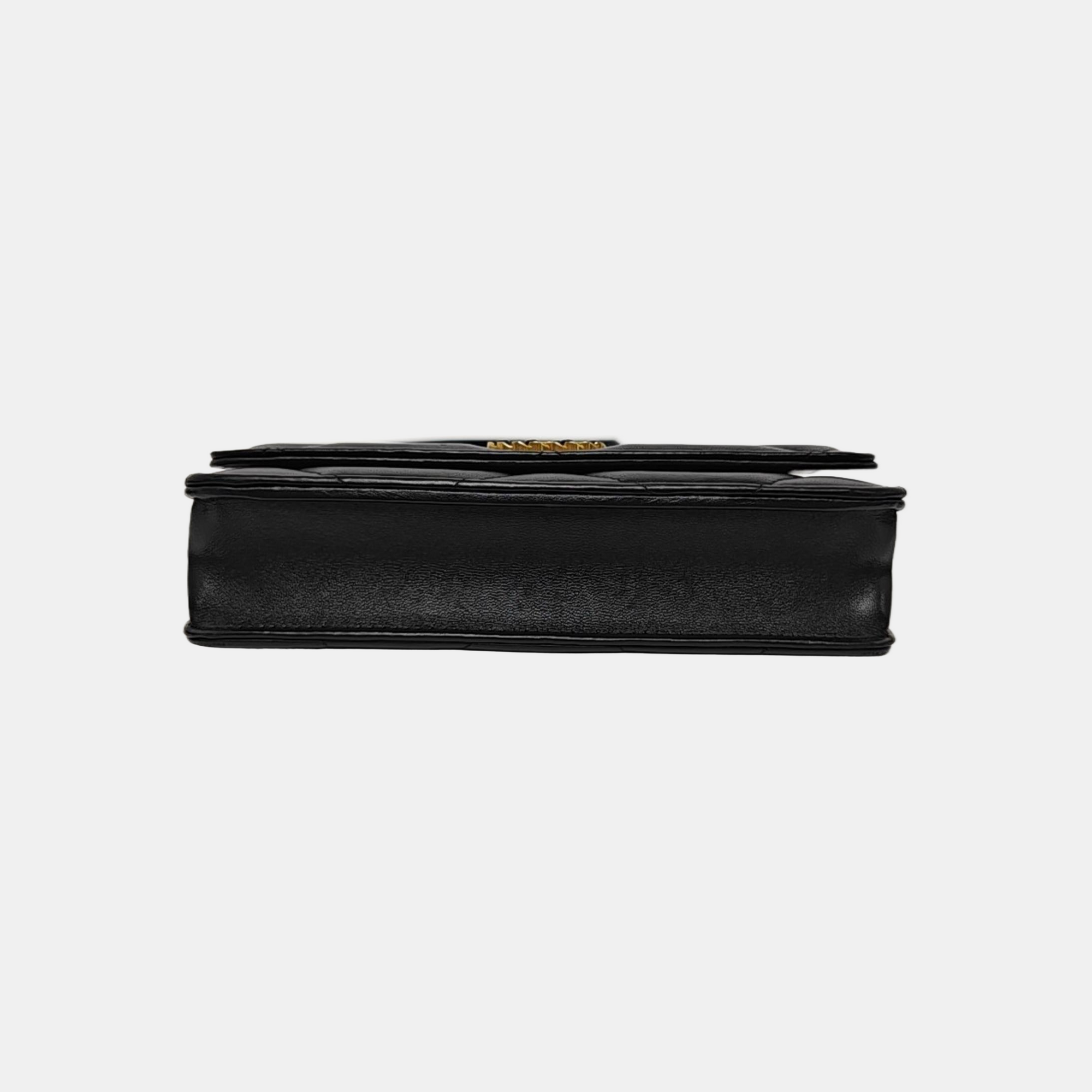 CHANEL 19 WOC Quilted Lambskin Black