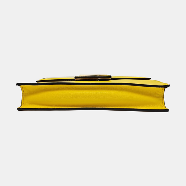 Authenticated pre-owned  Baguette Medium Calfskin Yellow - Shoulder Bag at Looply