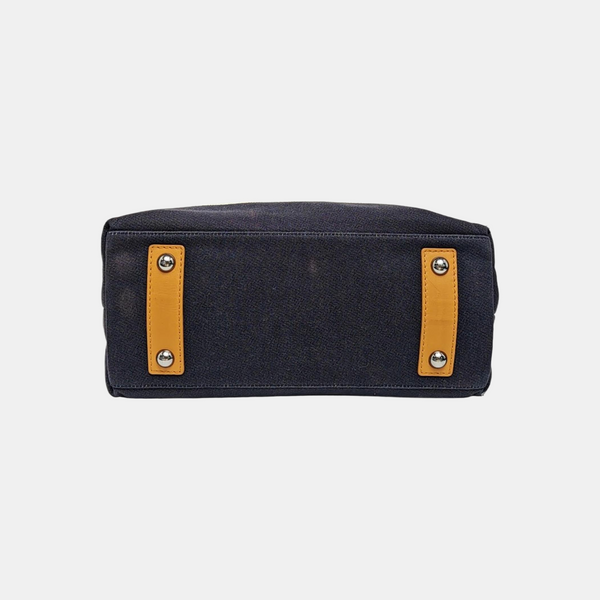 Canvas Blue