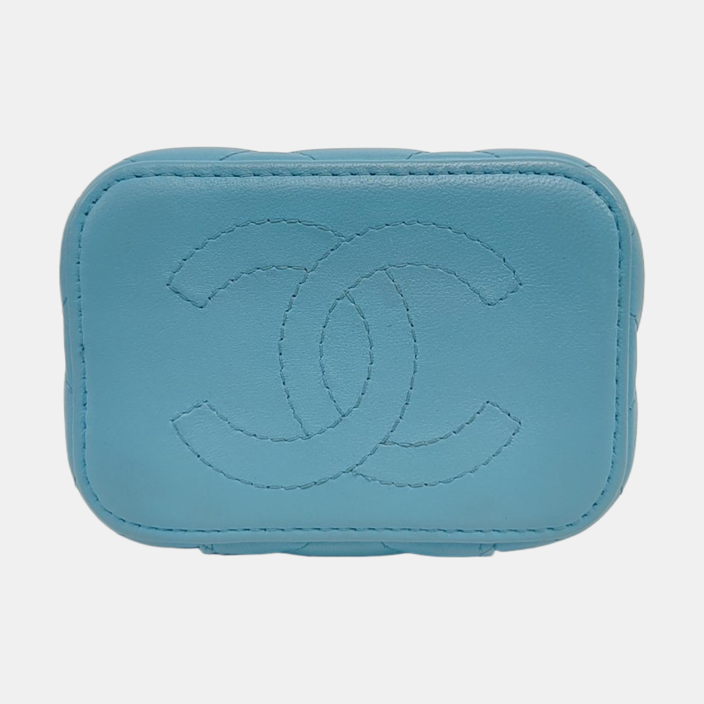 Authenticated pre-owned  VANITY CASE Small Quilted Lambskin Blue - Shoulder Bag at Looply