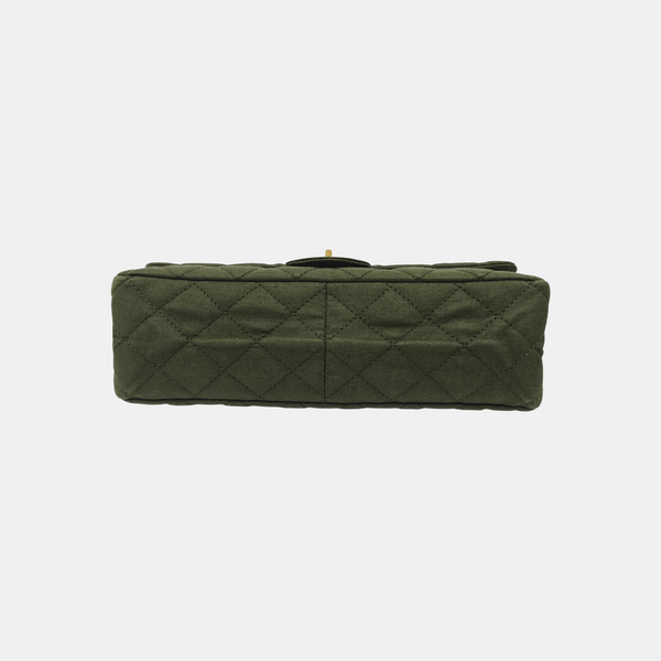 2.55 227 Quilted Canvas Green