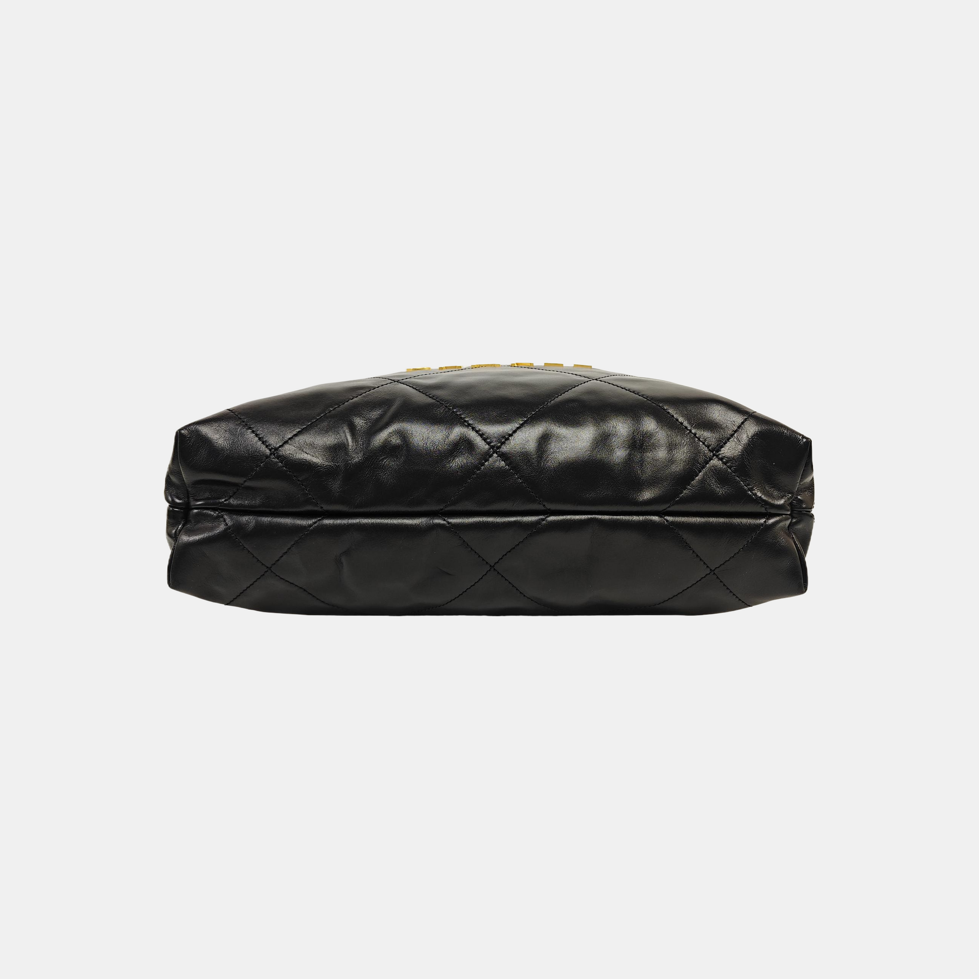 CHANEL 22 Small Quilted Calfskin Black