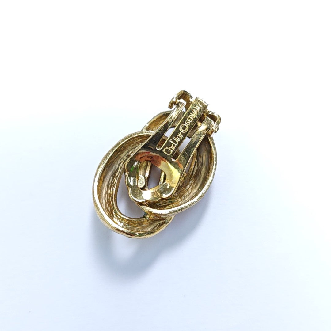 Twist Round Metal Gold Clip On Earrings