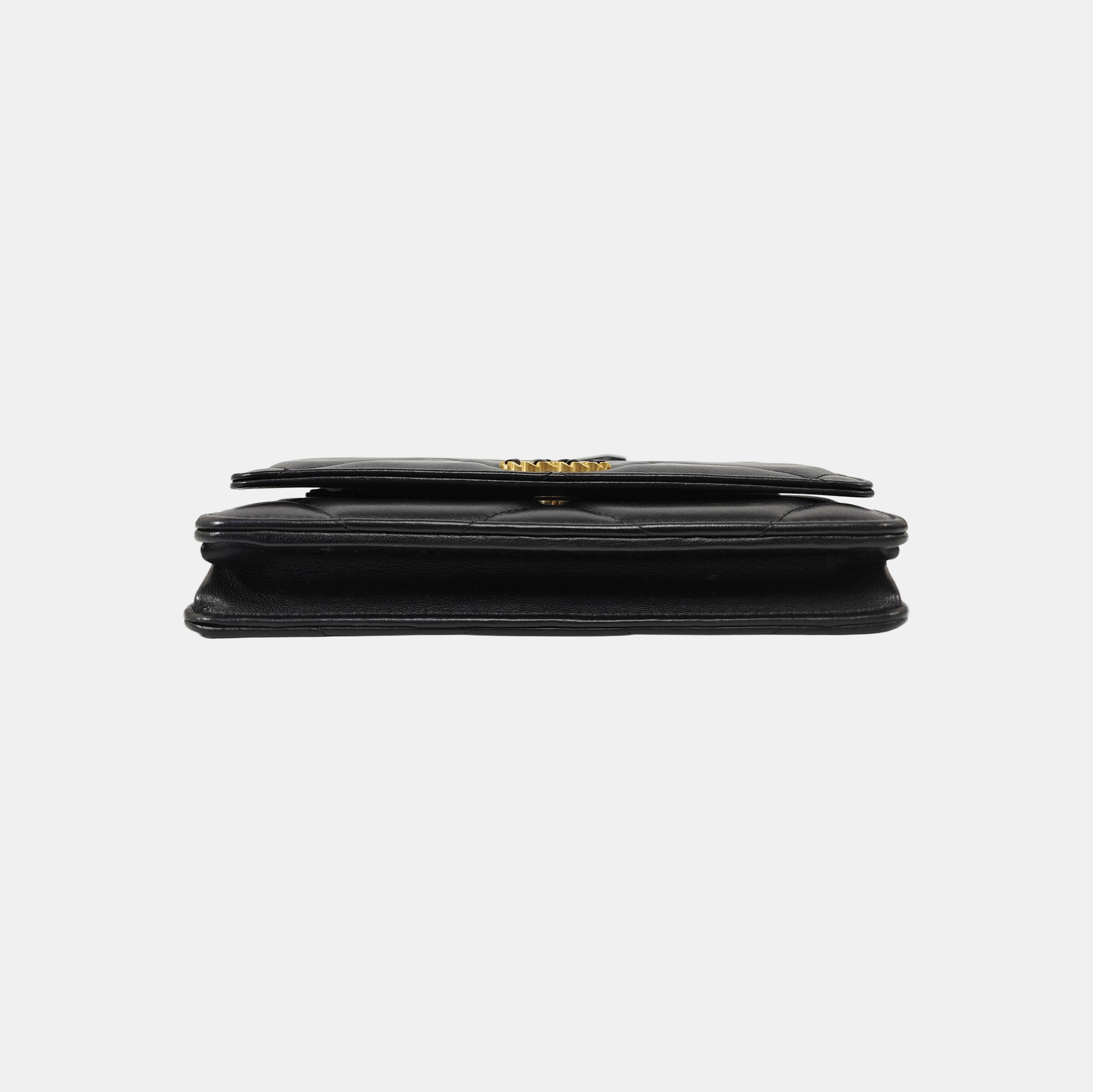CHANEL 19 WOC Quilted Lambskin Black
