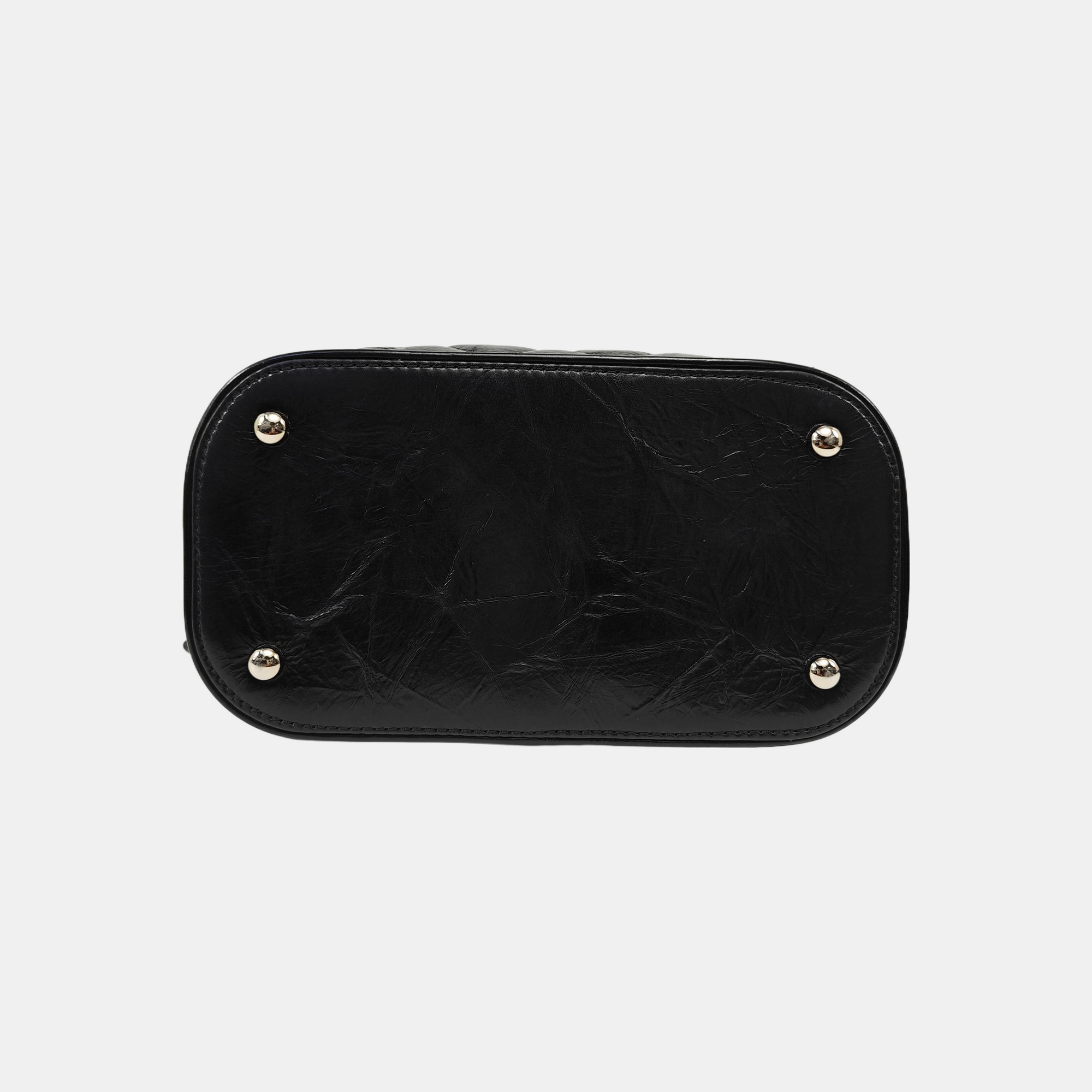 AQUARIUM Quilted Calfskin Black