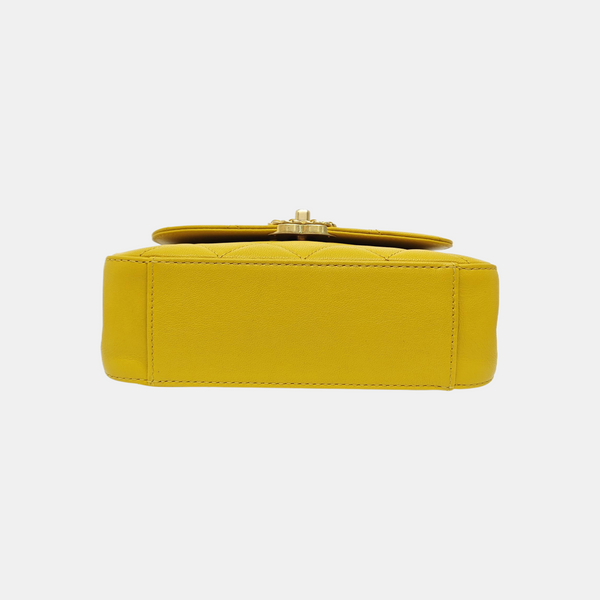 CHAIN INFINITY TOP HANDLE Quilted Lambskin Yellow