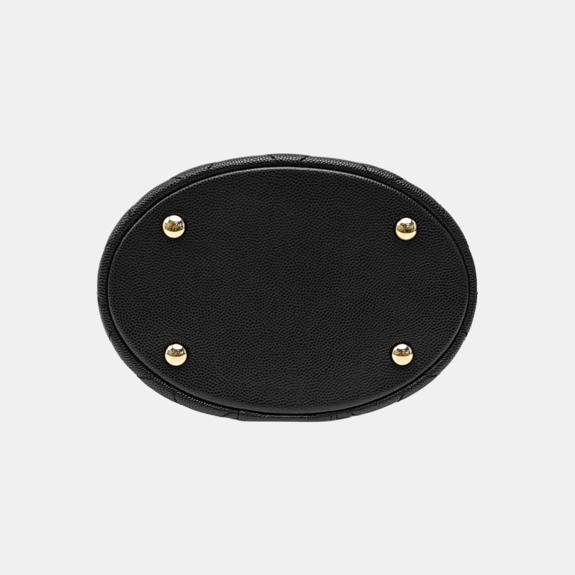 VANITY CASE Medium Quilted Grained Calfskin Black
