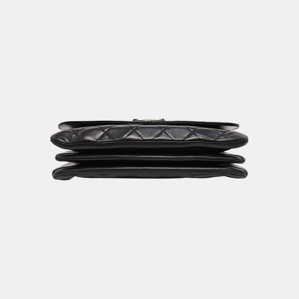 Authenticated pre-owned  BOY CHANEL Quilted Lambskin Black - Shoulder Bag at Looply