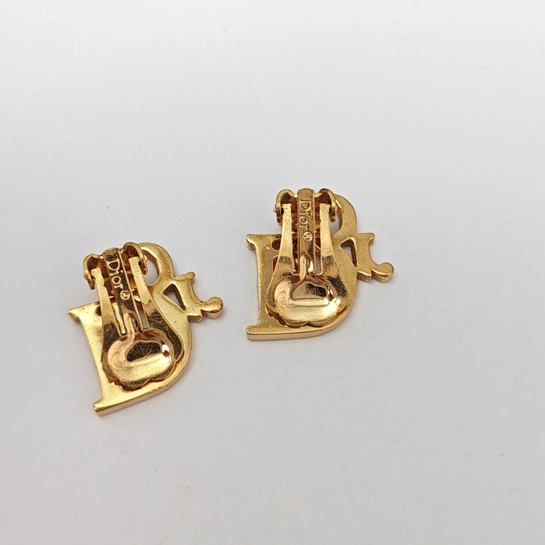 Metal Gold Clip On Earrings