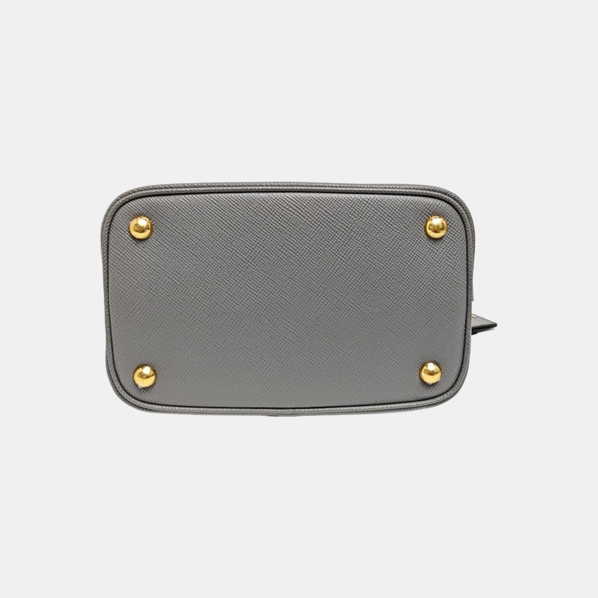 Panier Medium Saffiano Calfskin Gray