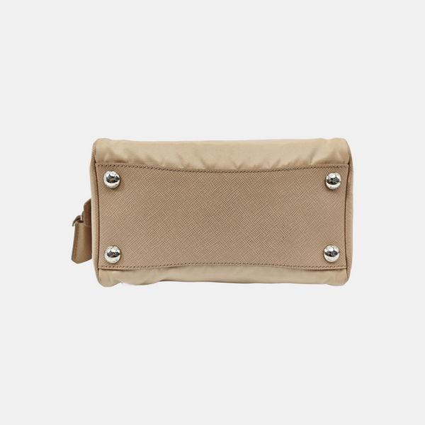 Re-Edition2005 Nylon Beige