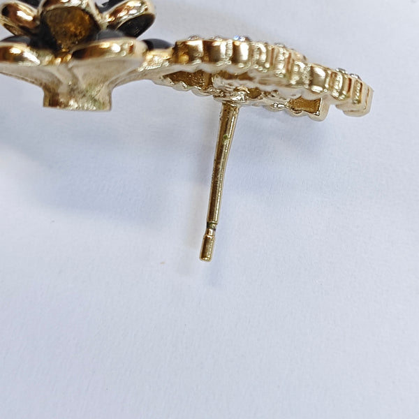 Metal Gold Stud Earrings
