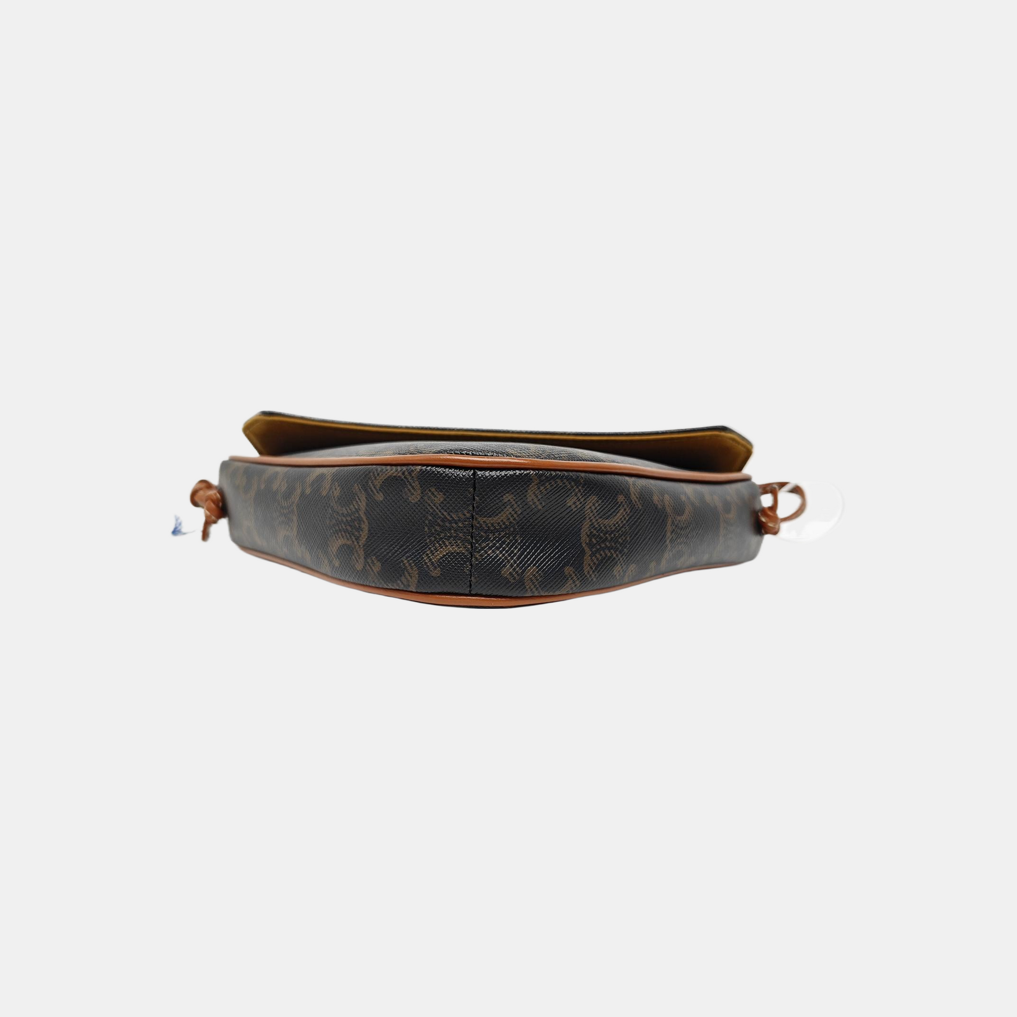 TRIANGLE Coated Canvas Brown