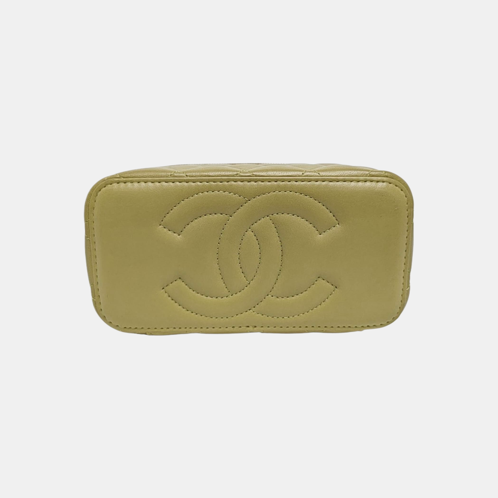 VANITY CASE Small Quilted Lambskin Green