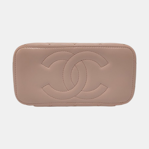 Authenticated pre-owned  VANITY CASE Quilted Calfskin Pink - Shoulder Bag at Looply