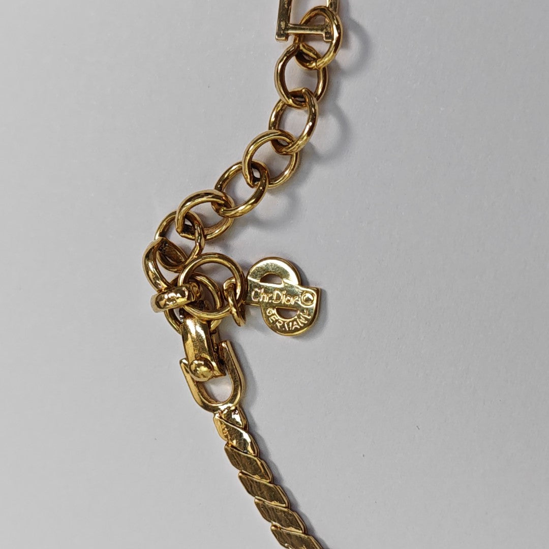 Metal Gold Necklace