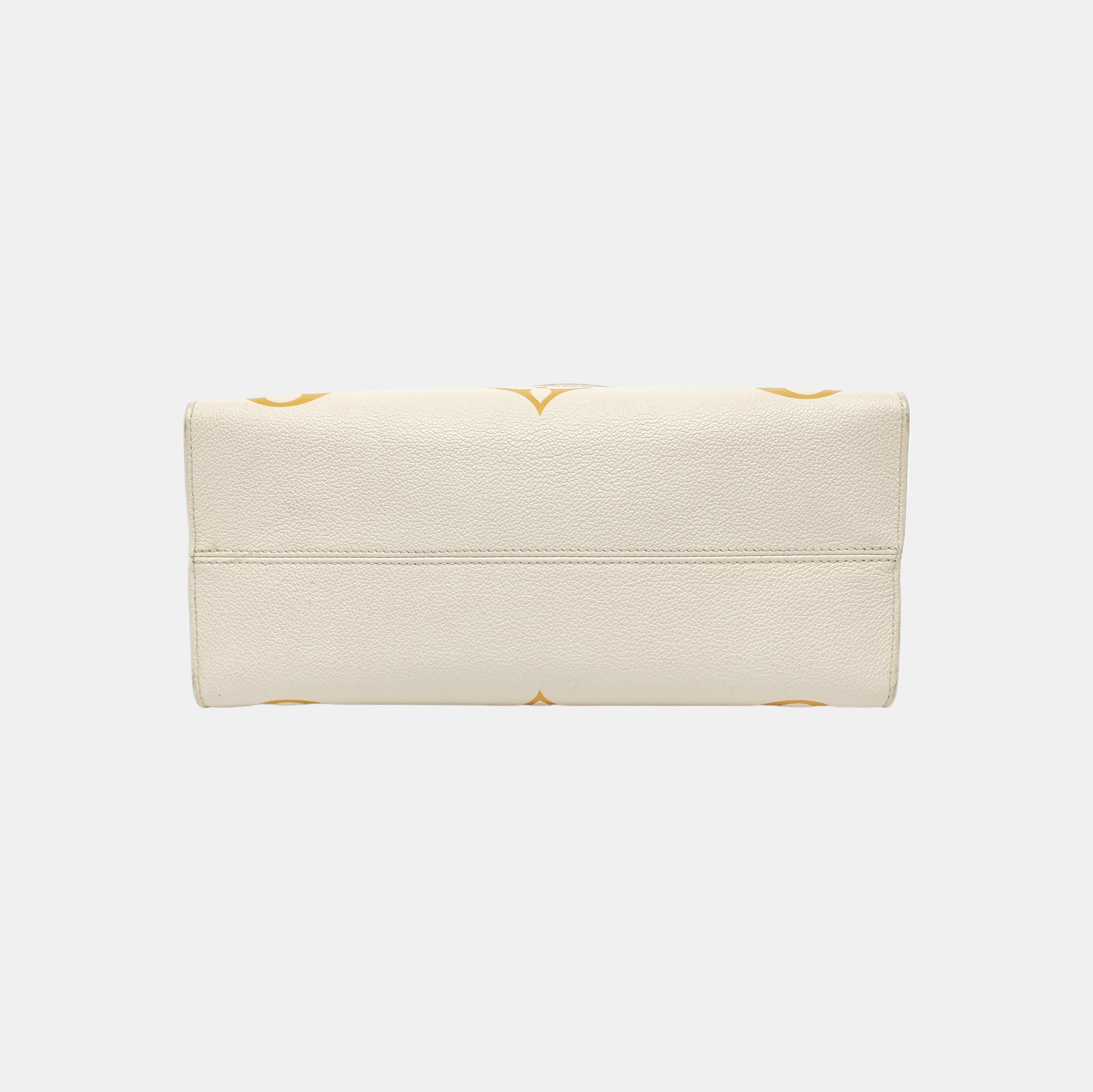 ONTHEGO MM Monogram Calfskin Beige