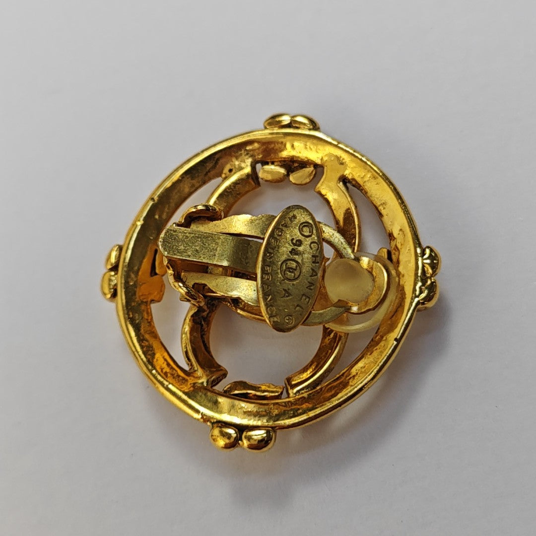 Metal Gold Earrings