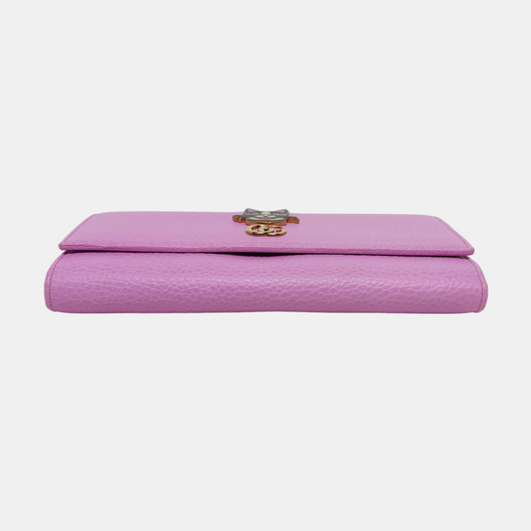 Authenticated pre-owned  GG Marmont Calfskin Pink - Clutch at Looply
