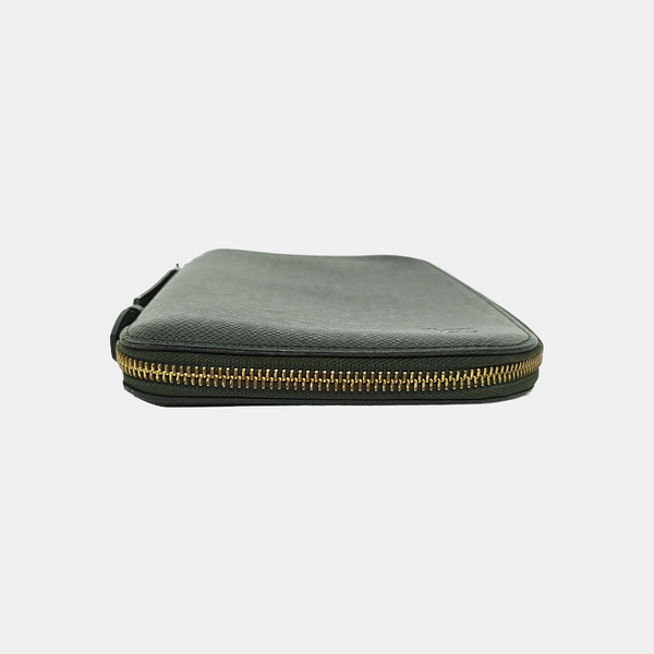 Calfskin Clutch Green