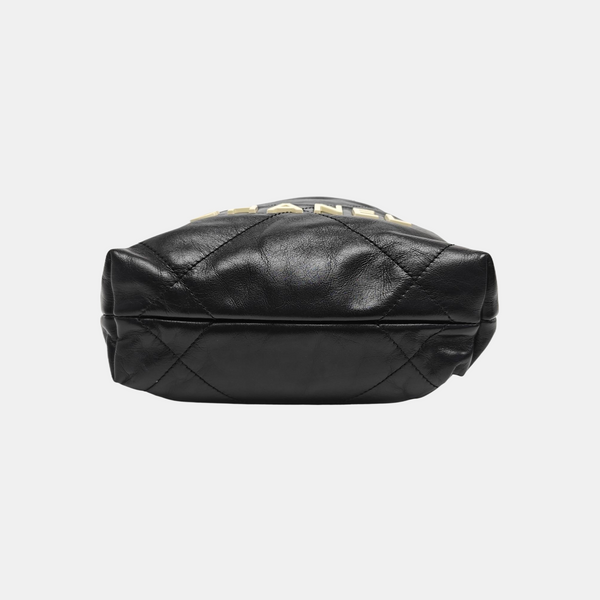 CHANEL 22 Mini Quilted Calfskin Black