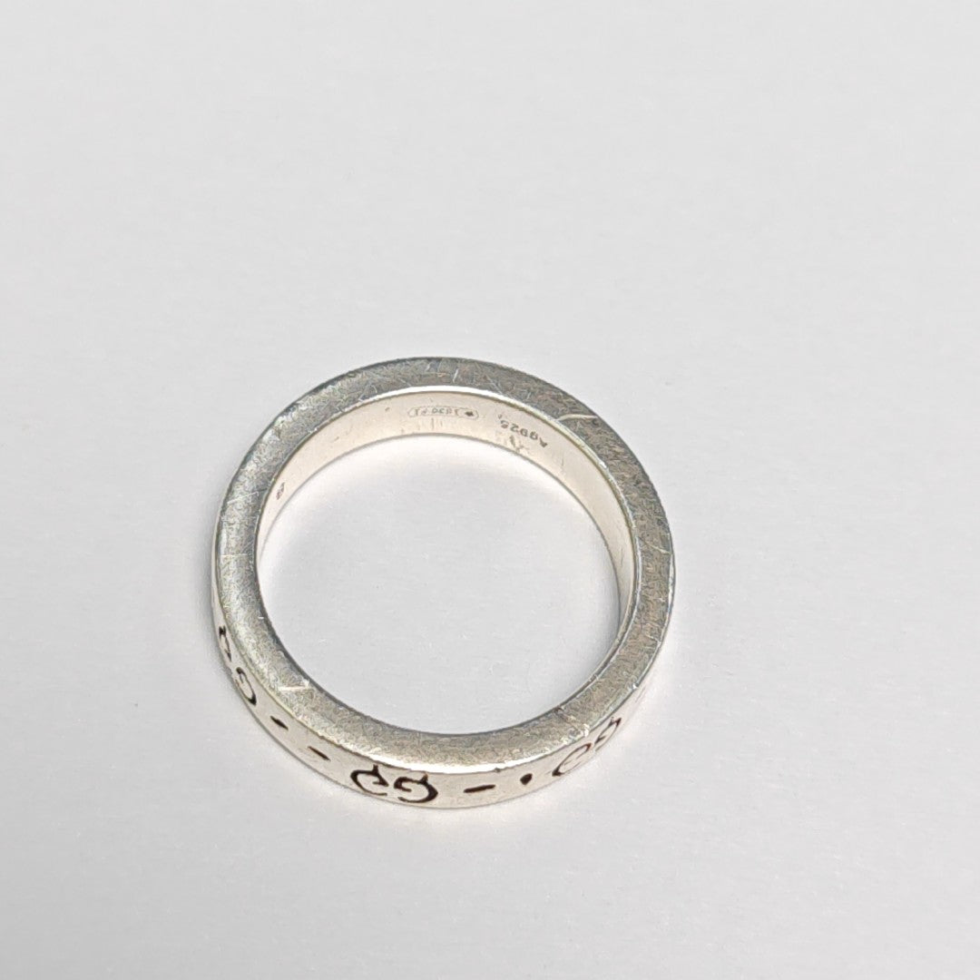 925 Sterling Silver Ring HK 8