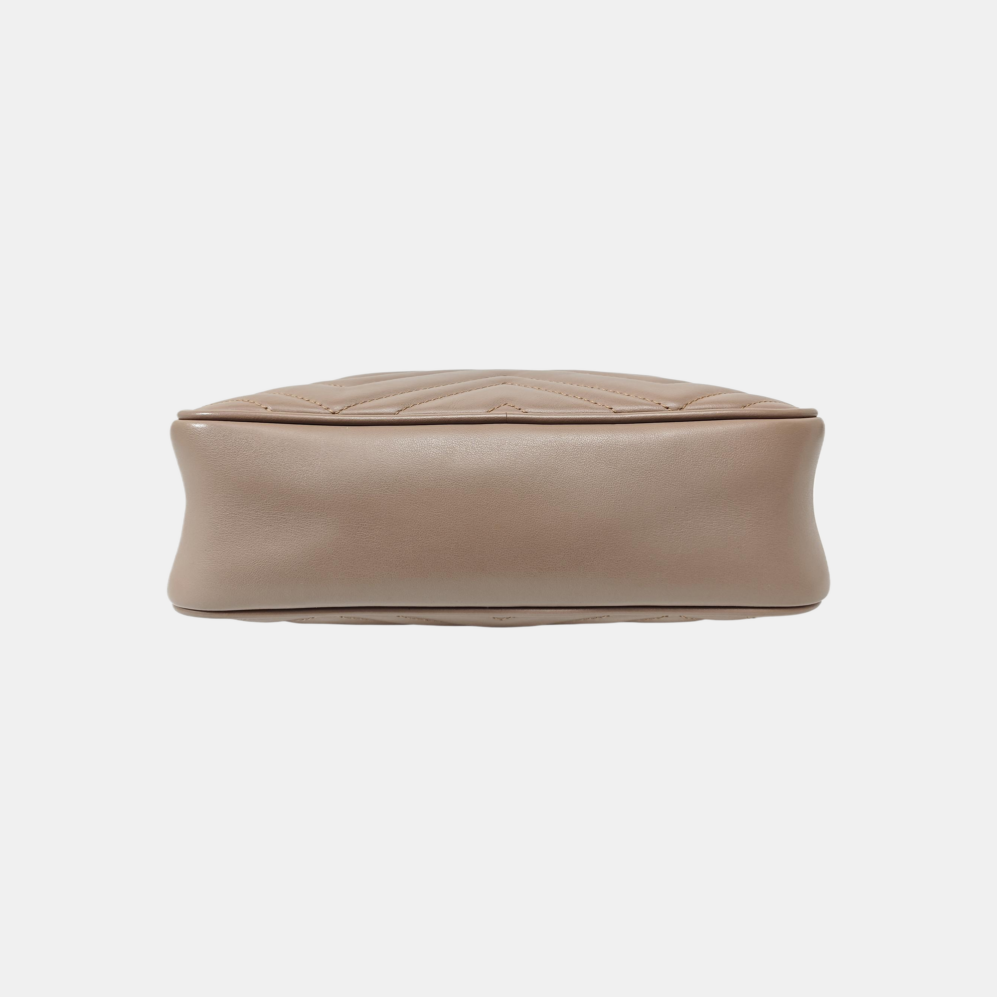 GG Marmont Small Quilted Calfskin Beige