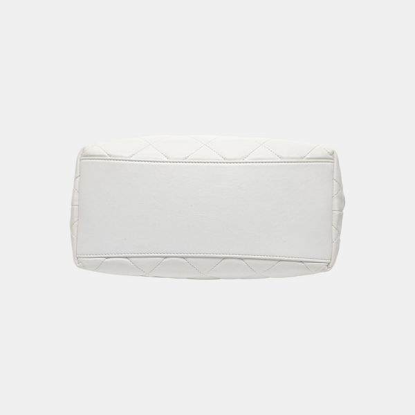 25P Quilted Lambskin White