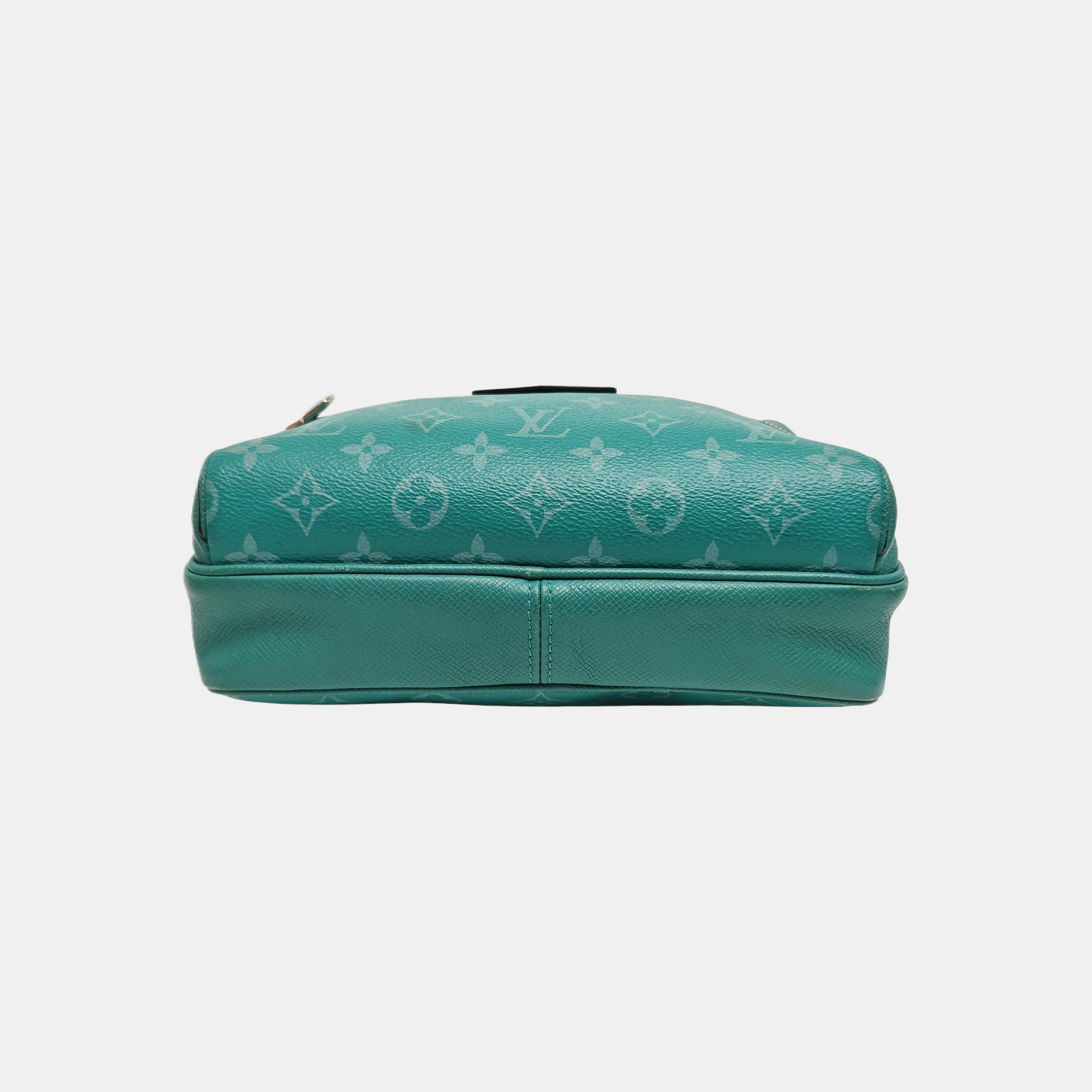 OUTDOOR Monogram Calfskin Green