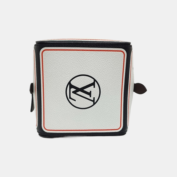SQUARE Coated Canvas White