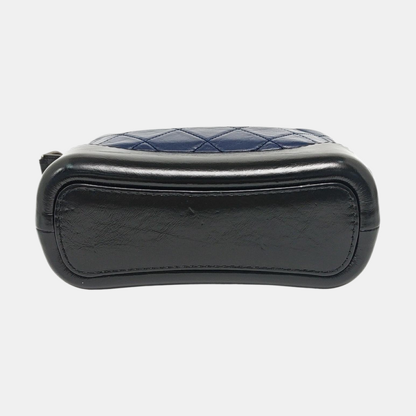 GABRIELLE Small Quilted Calfskin Blue