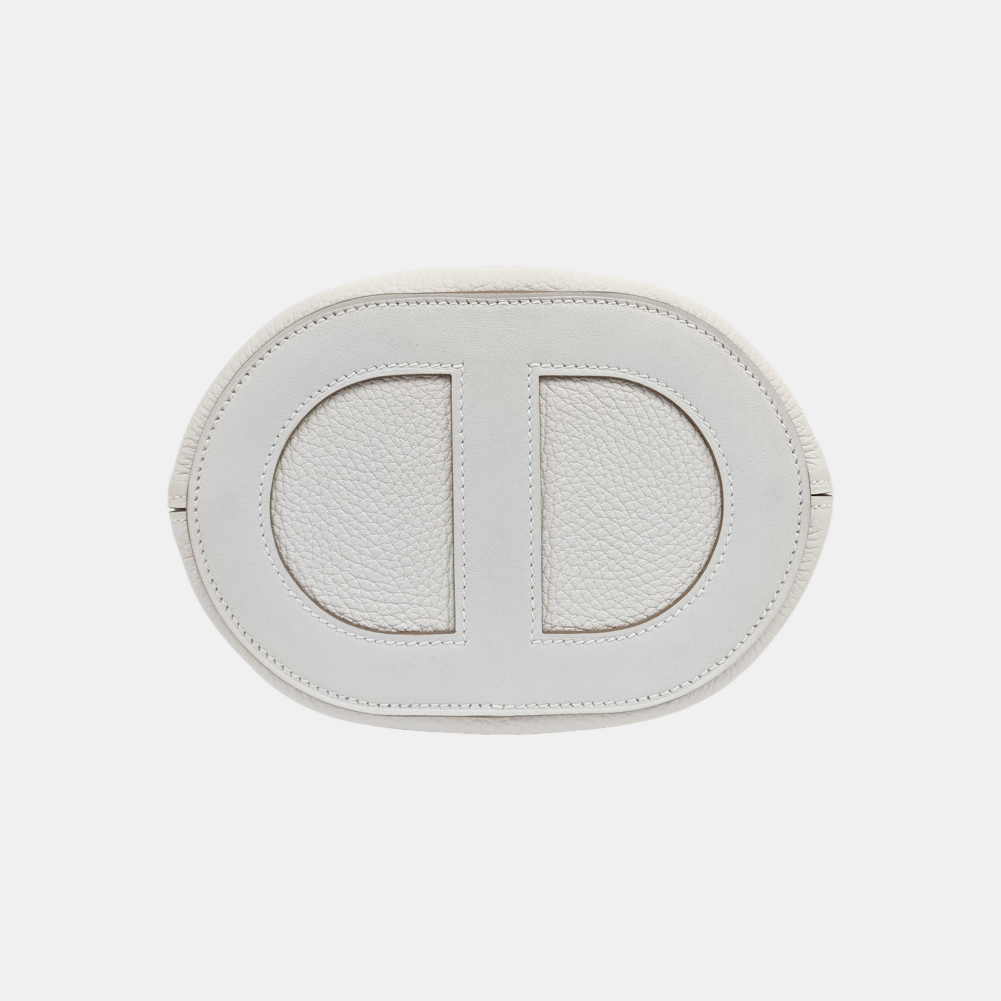In-The-Loop 18 Clemence White