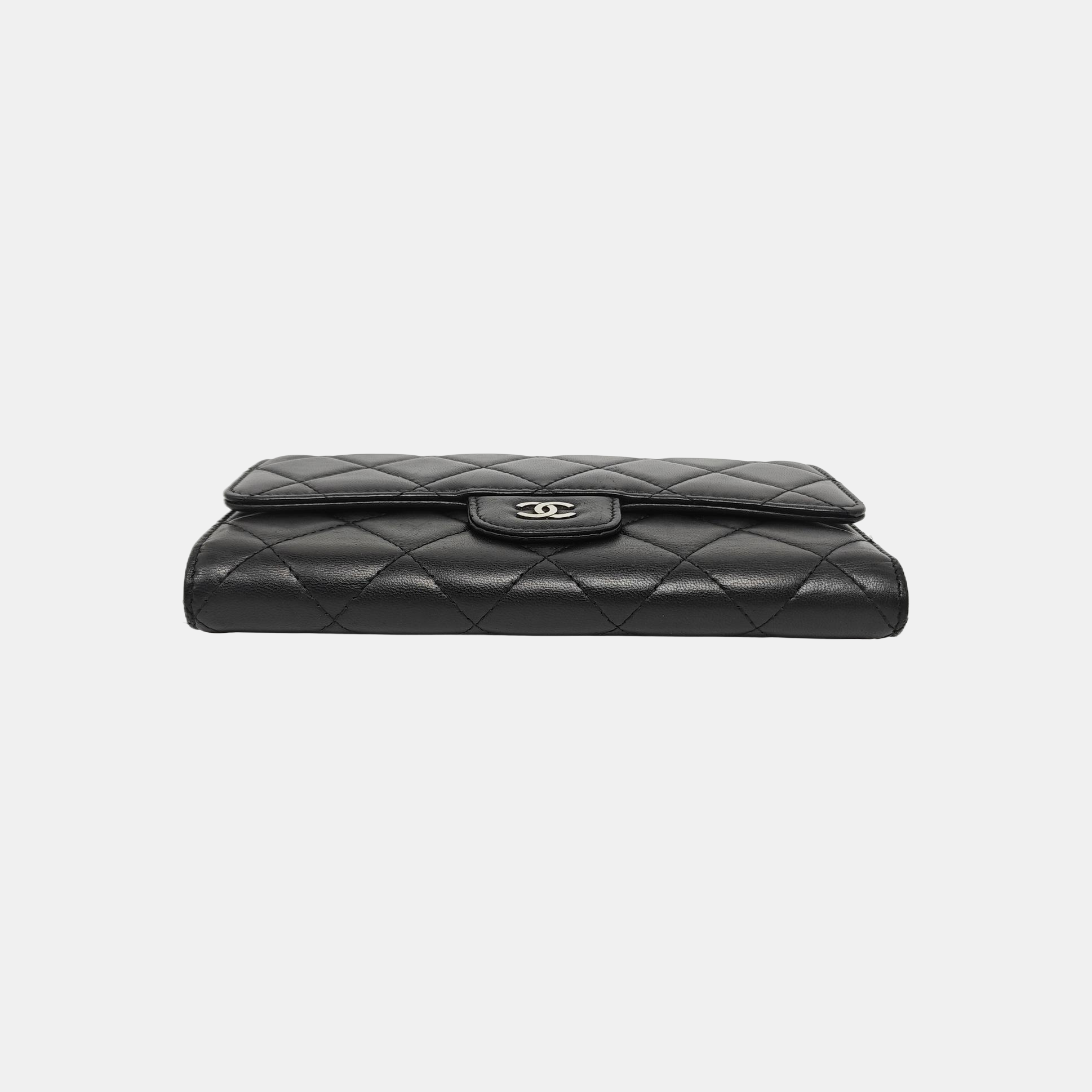 CLASSIC FLAP Mini Quilted Lambskin Black Wallet