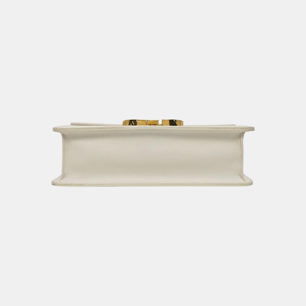 30 Montaigne Calfskin White