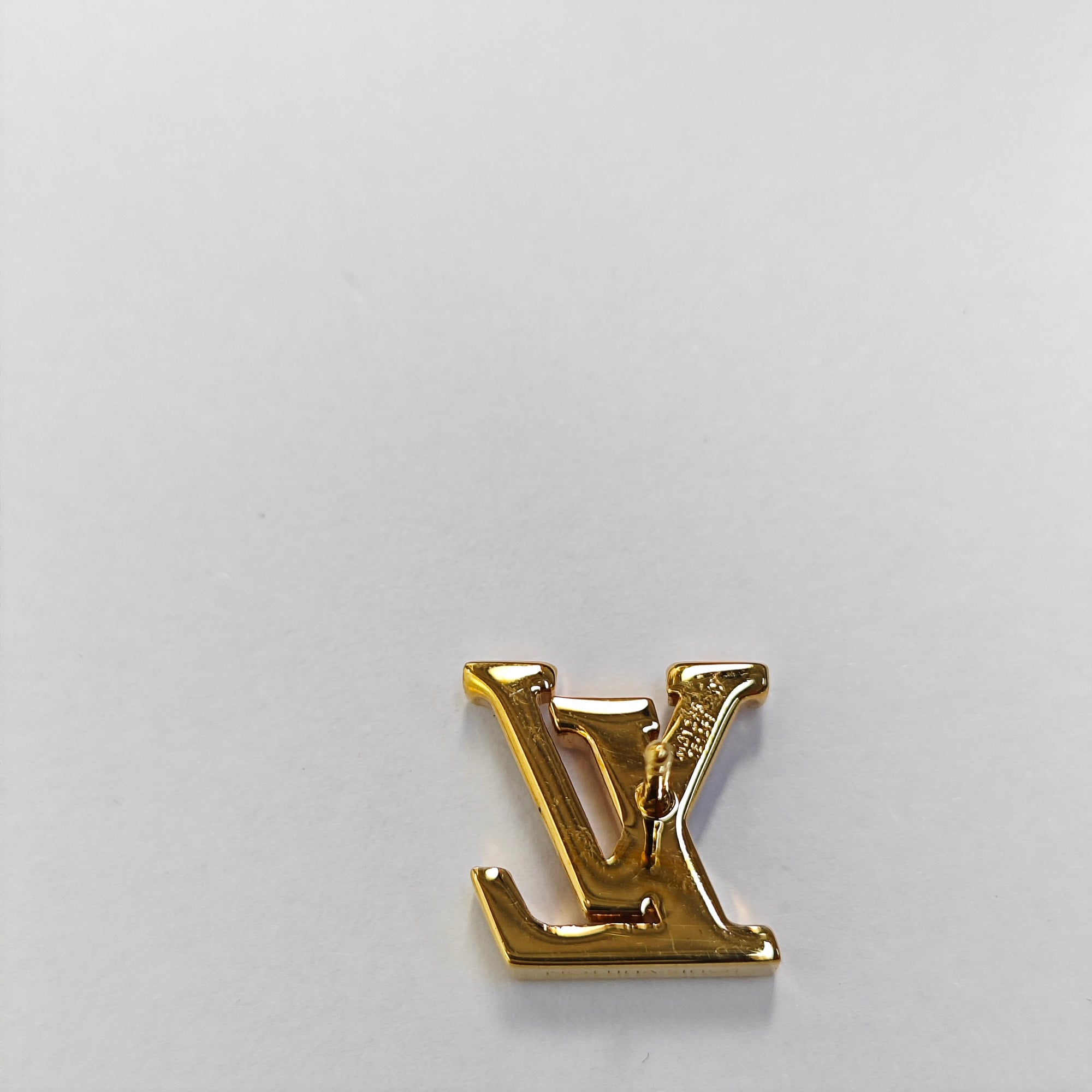Metal Gold Stud Earrings
