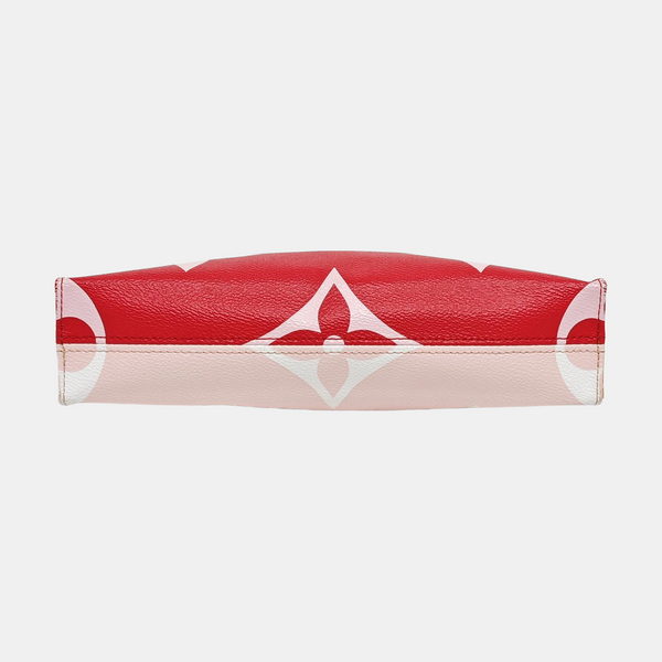 TOILET POCKET 26 Monogram Coated Canvas Red