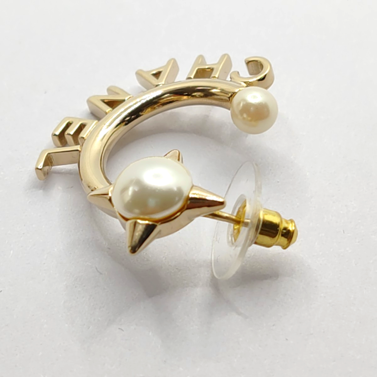 Metal Gold Stud Earrings